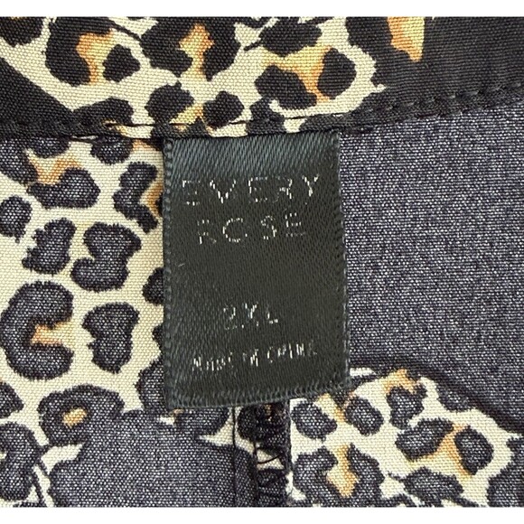 Emery Rose Dress Plus Sz 2XL Leopard Skull Print Cap Sleeve Black Split Neck - Picture 3 of 8